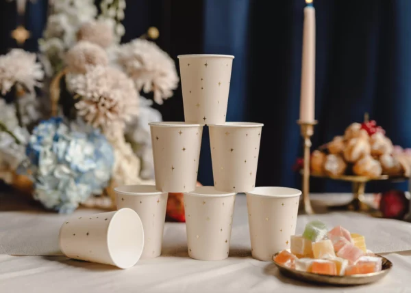Gobelets beiges – Image 2