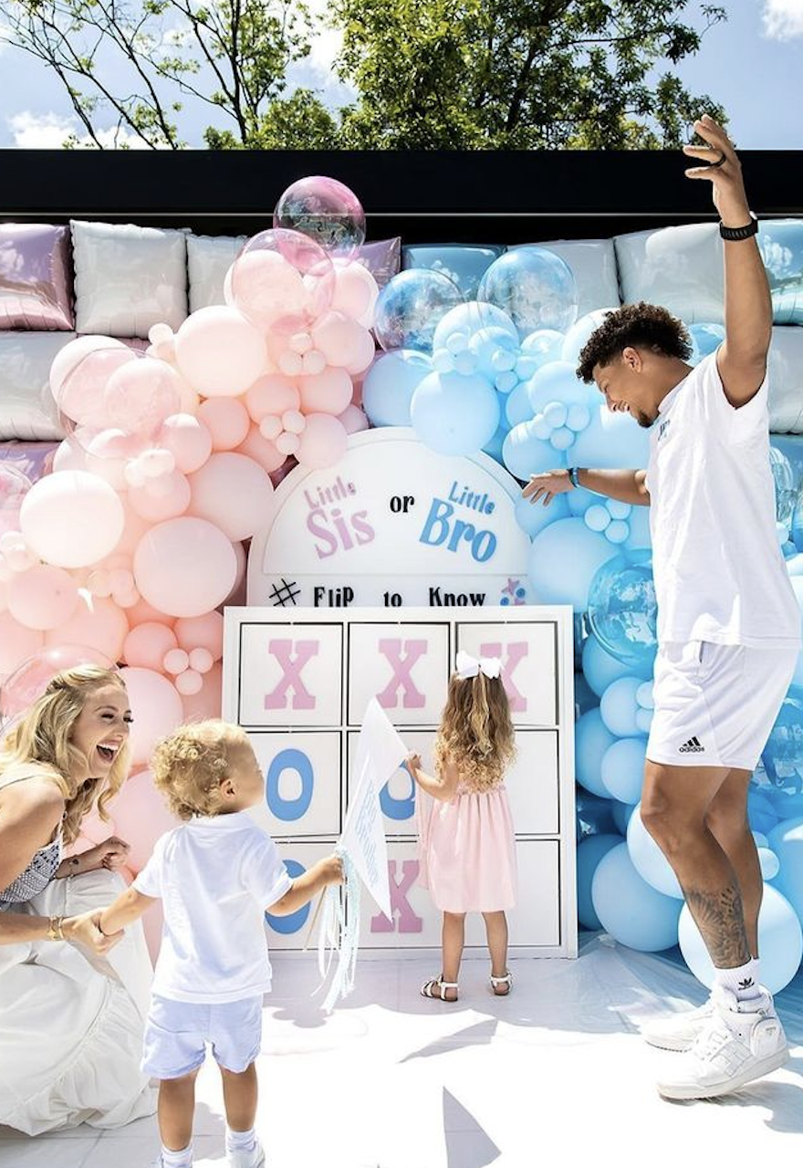 Révélation-de-genre-avec-jeu-du-morpion